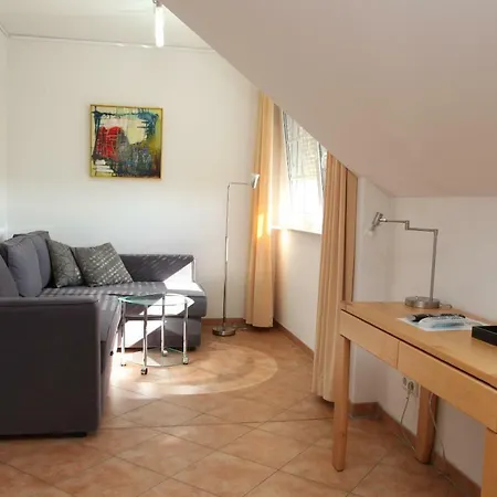 Lindenwirtin Guest house *
