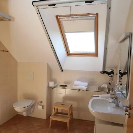 Lindenwirtin Guest house *