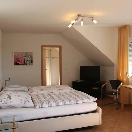 Lindenwirtin Guest house Neulewin