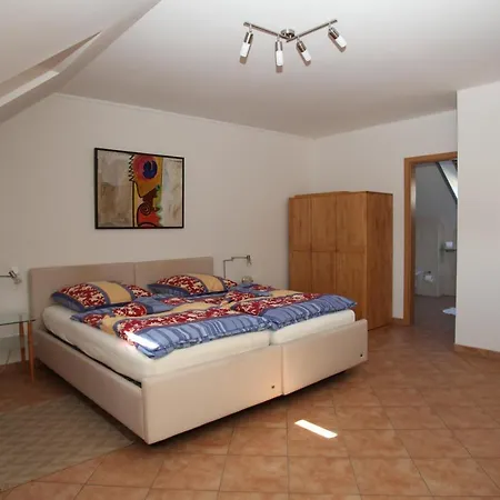 Lindenwirtin Guest house *